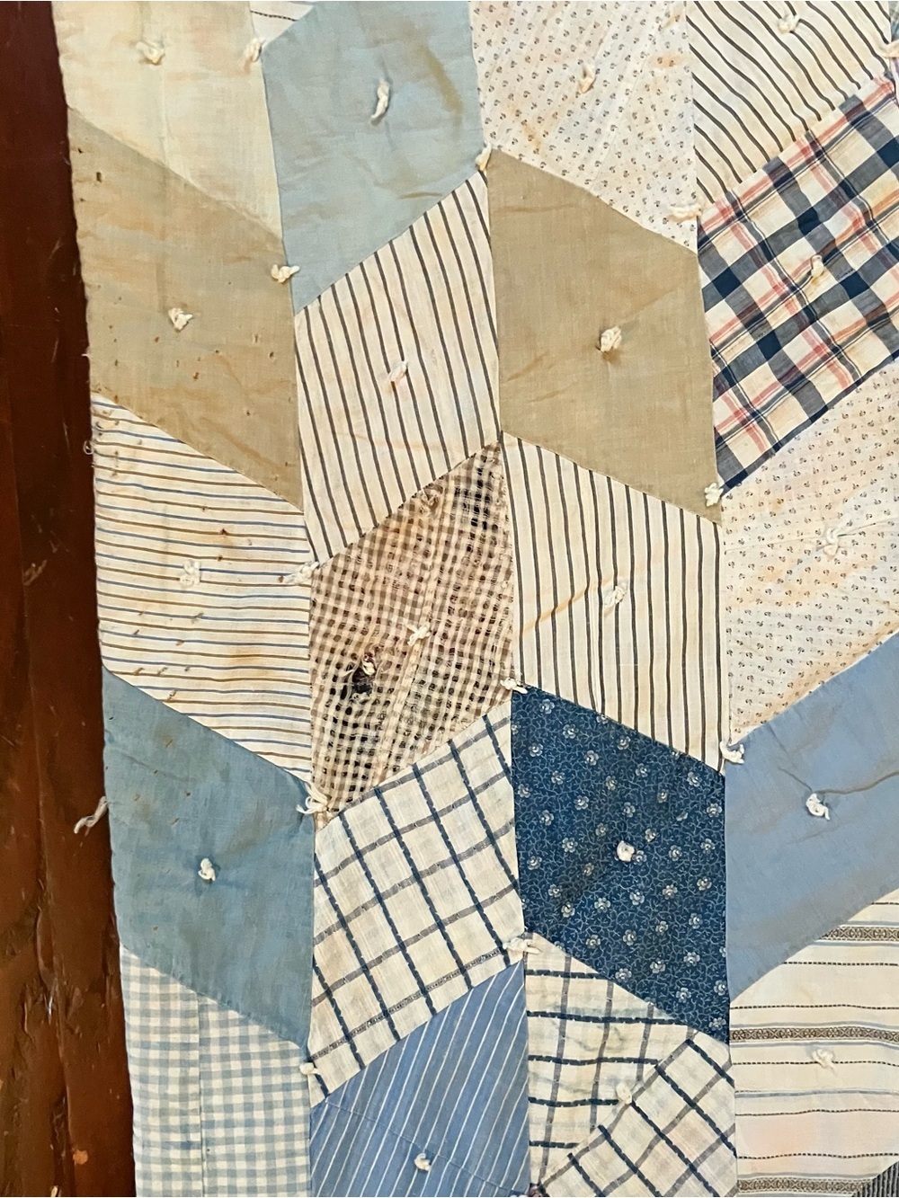 VTG Handmade Hand Quilted Diamond Scrap 70x 75 Twin Throw Quilt Farmhouse - Picture 13 of 16